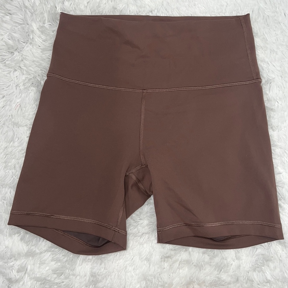 Lululemon Wunder Train High Rise Shorts